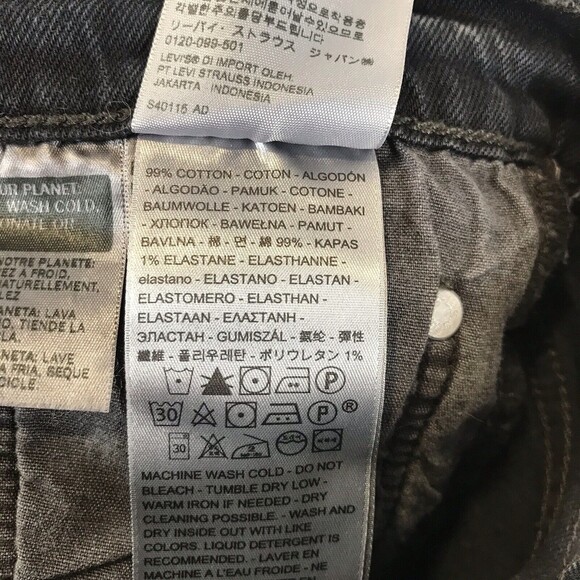 Levi's 501 Women's Black Distressed Jeans Size 28x28 Button Fly High Rise Denim - Picture 9 of 10